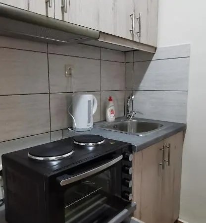 Η Αρμενόπετρα Appartement Yerolimin Buitenkant foto
