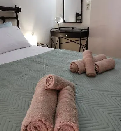 Η Αρμενόπετρα Appartement Yerolimin Buitenkant foto